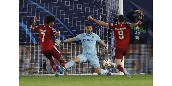 El FC Bayern München vuelve a perder en la ida de los cuartos de final de la Champions League